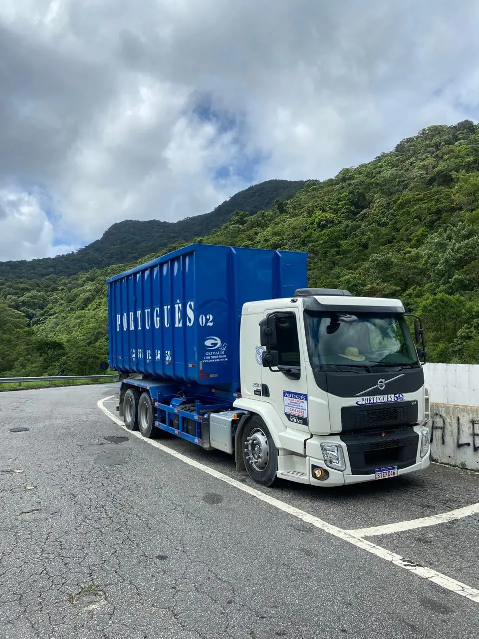 Caçambas Roll On para Região de Santos e Guarujá