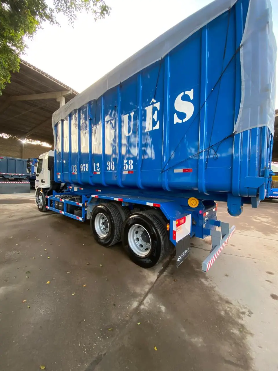 Caçambas Roll On para Região de Santos e Guarujá